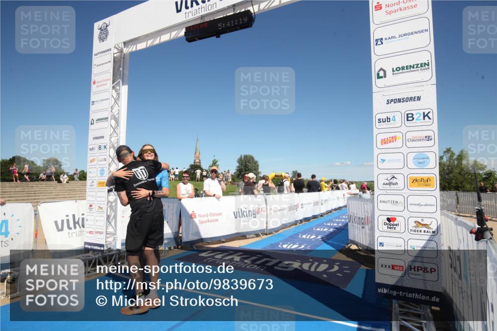 21.06.2026 - Viking Triathlon Michael Strokosch http://msf.ph/oto/9839673 21.06.2026 15:48:03 Ziel 641, 658 meine-sportfotos.de