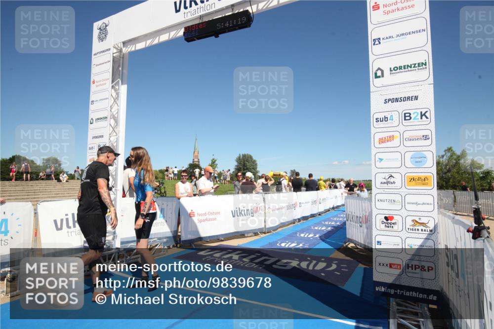 21.06.2026 - Viking Triathlon Michael Strokosch http://msf.ph/oto/9839678 21.06.2026 15:48:04 Ziel 641, 658 meine-sportfotos.de