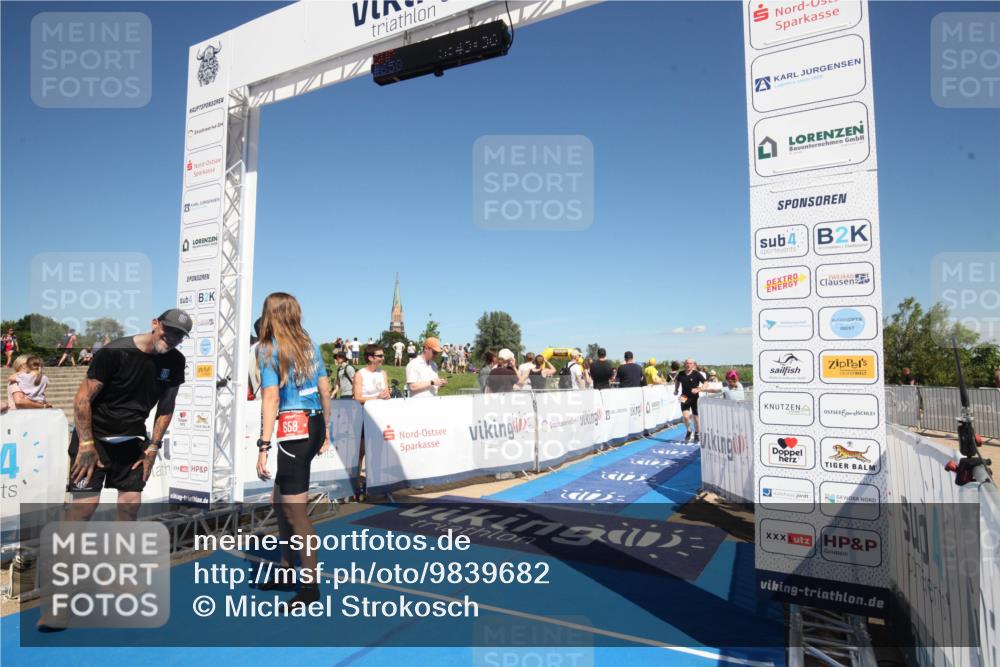 21.06.2026 - Viking Triathlon Michael Strokosch http://msf.ph/oto/9839682 21.06.2026 15:48:05 Ziel 641, 658 meine-sportfotos.de
