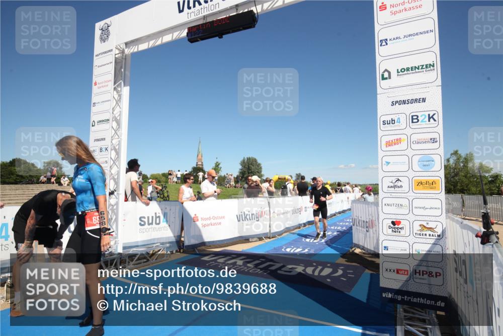 21.06.2026 - Viking Triathlon Michael Strokosch http://msf.ph/oto/9839688 21.06.2026 15:48:06 Ziel 658 meine-sportfotos.de