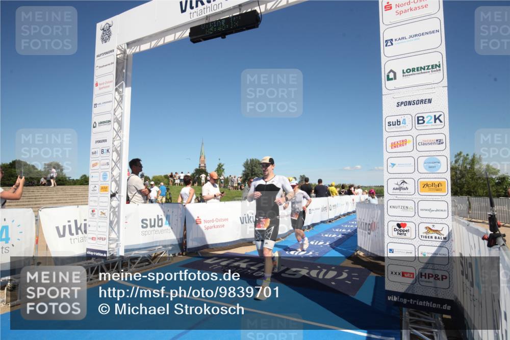21.06.2026 - Viking Triathlon Michael Strokosch http://msf.ph/oto/9839701 21.06.2026 15:48:28 Ziel 122 meine-sportfotos.de