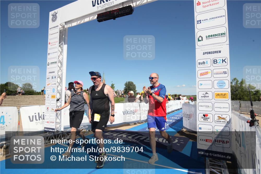 21.06.2026 - Viking Triathlon Michael Strokosch http://msf.ph/oto/9839704 21.06.2026 15:48:42 Ziel 350 meine-sportfotos.de