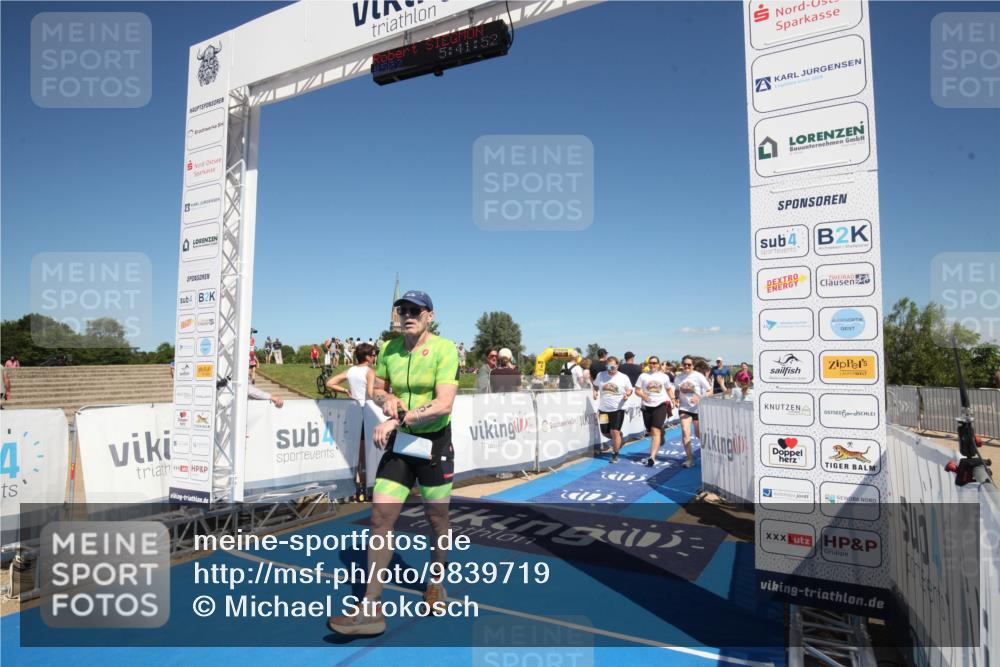 21.06.2026 - Viking Triathlon Michael Strokosch http://msf.ph/oto/9839719 21.06.2026 15:51:02 Ziel 101, 502 meine-sportfotos.de