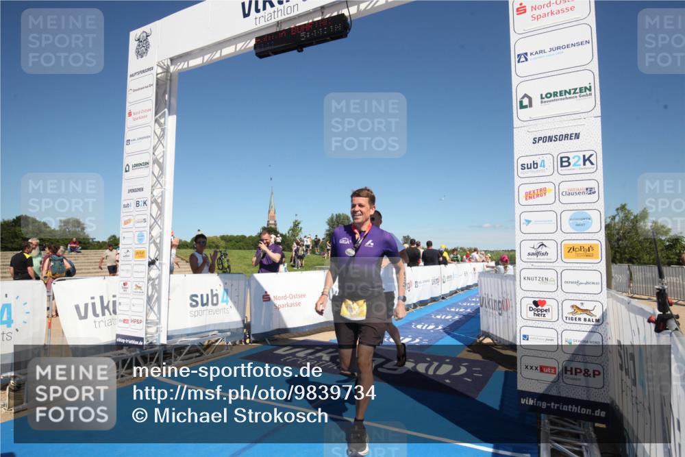 21.06.2026 - Viking Triathlon Michael Strokosch http://msf.ph/oto/9839734 21.06.2026 15:53:26 Ziel 141 meine-sportfotos.de