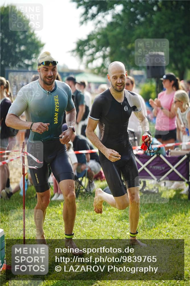 21.06.2026 - 29. Vierlanden-Triathlon LAZAROV Photography http://msf.ph/oto/9839765 21.06.2026 08:35:29 Schwimmen 23, 49, 79 meine-sportfotos.de