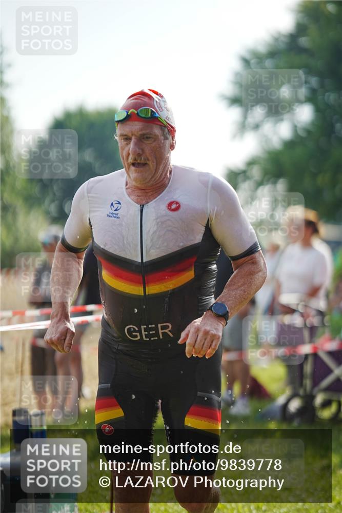 21.06.2026 - 29. Vierlanden-Triathlon LAZAROV Photography http://msf.ph/oto/9839778 21.06.2026 08:36:51 Schwimmen 207, 211 meine-sportfotos.de
