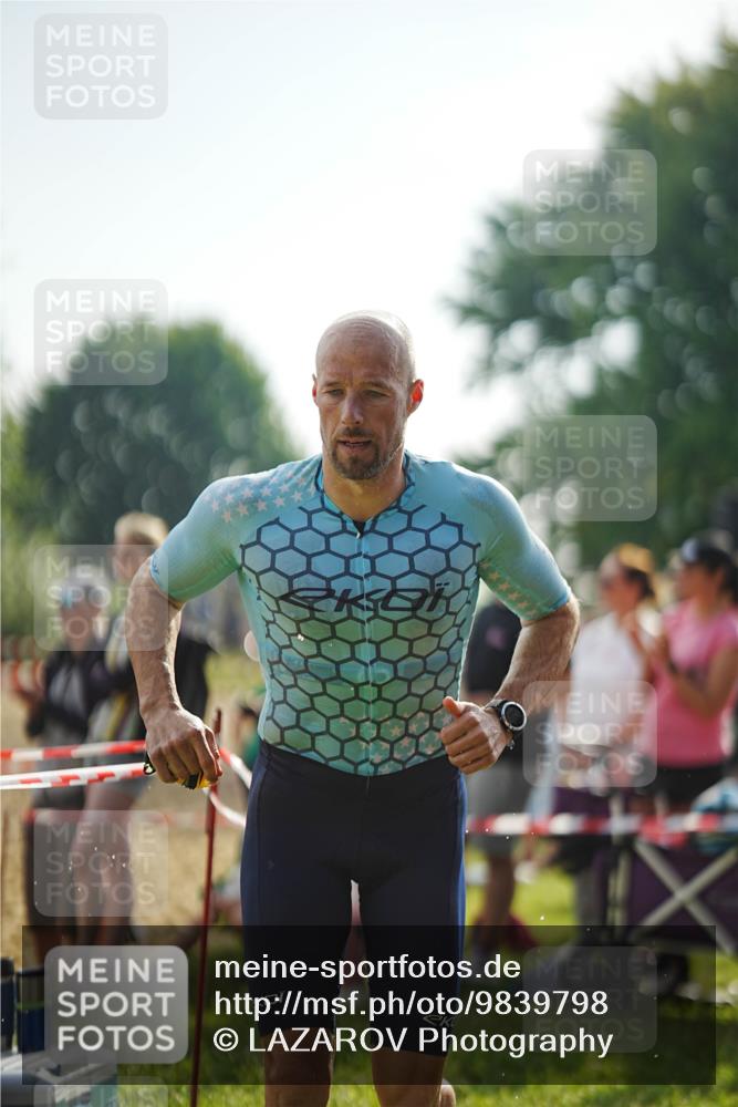 21.06.2026 - 29. Vierlanden-Triathlon LAZAROV Photography http://msf.ph/oto/9839798 21.06.2026 08:37:30 Schwimmen 46, 107, 127 meine-sportfotos.de