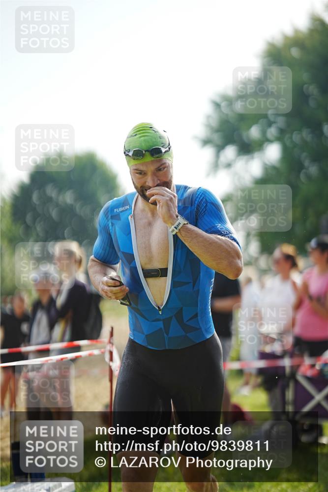 21.06.2026 - 29. Vierlanden-Triathlon LAZAROV Photography http://msf.ph/oto/9839811 21.06.2026 08:37:46 Schwimmen 36 meine-sportfotos.de