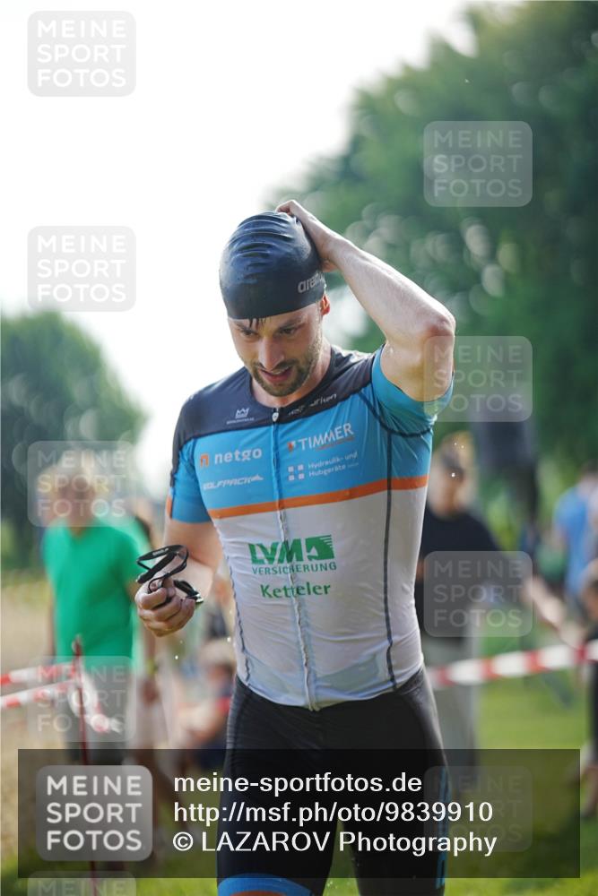 21.06.2026 - 29. Vierlanden-Triathlon LAZAROV Photography http://msf.ph/oto/9839910 21.06.2026 08:50:12 Schwimmen 48, 52 meine-sportfotos.de