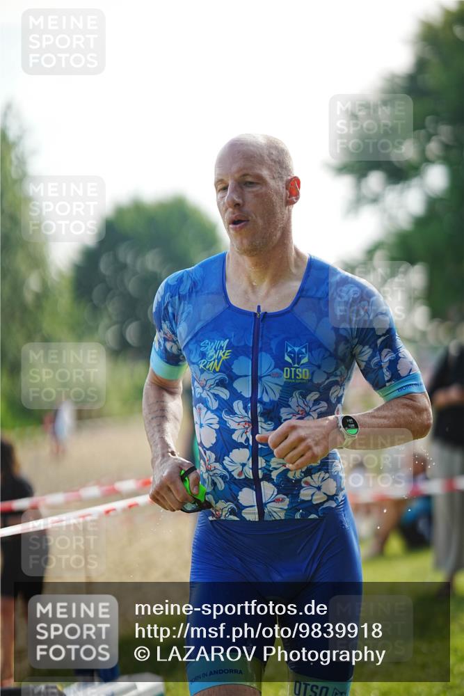 21.06.2026 - 29. Vierlanden-Triathlon LAZAROV Photography http://msf.ph/oto/9839918 21.06.2026 08:50:18 Schwimmen 52, 139 meine-sportfotos.de