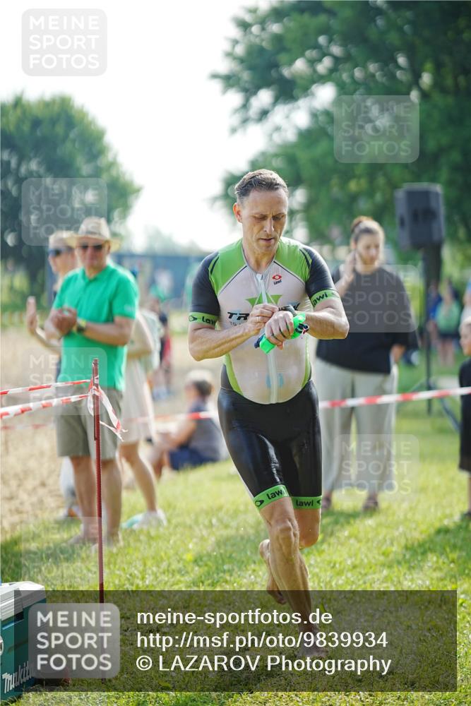 21.06.2026 - 29. Vierlanden-Triathlon LAZAROV Photography http://msf.ph/oto/9839934 21.06.2026 08:50:50 Schwimmen 101, 163 meine-sportfotos.de