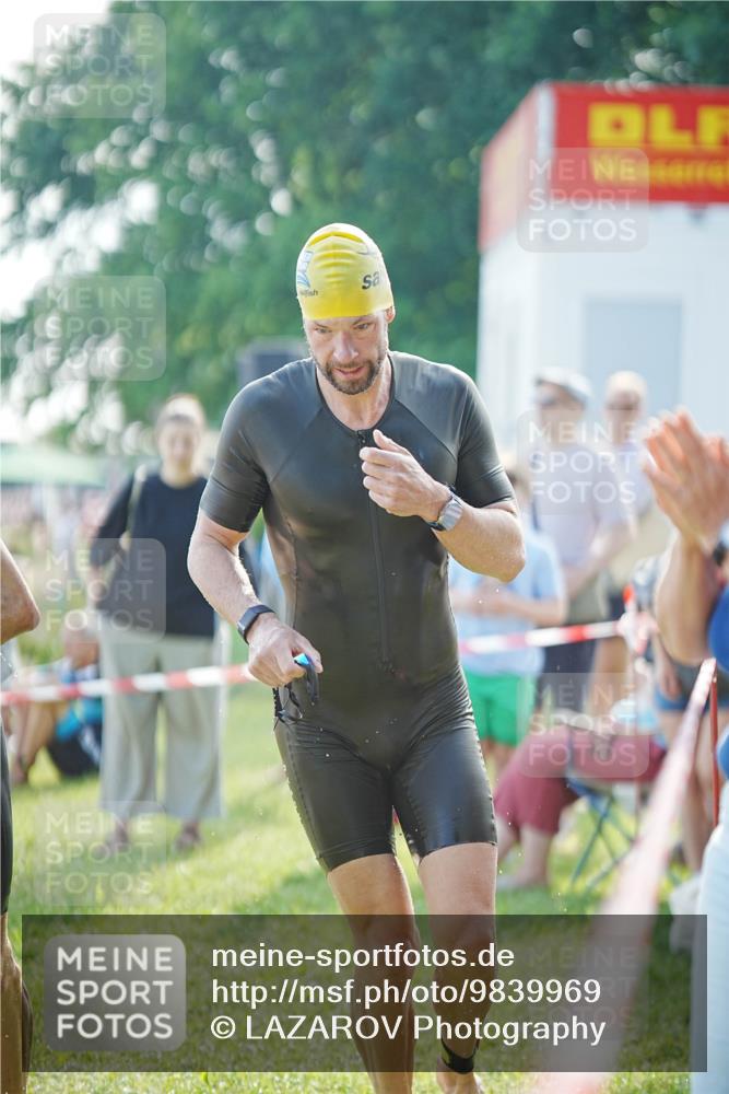 21.06.2026 - 29. Vierlanden-Triathlon LAZAROV Photography http://msf.ph/oto/9839969 21.06.2026 08:51:36 Schwimmen 50, 81, 157, 161 meine-sportfotos.de