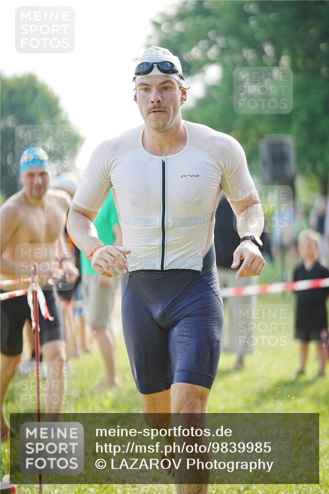 21.06.2026 - 29. Vierlanden-Triathlon LAZAROV Photography http://msf.ph/oto/9839985 21.06.2026 08:52:19 Schwimmen 5, 58, 171 meine-sportfotos.de