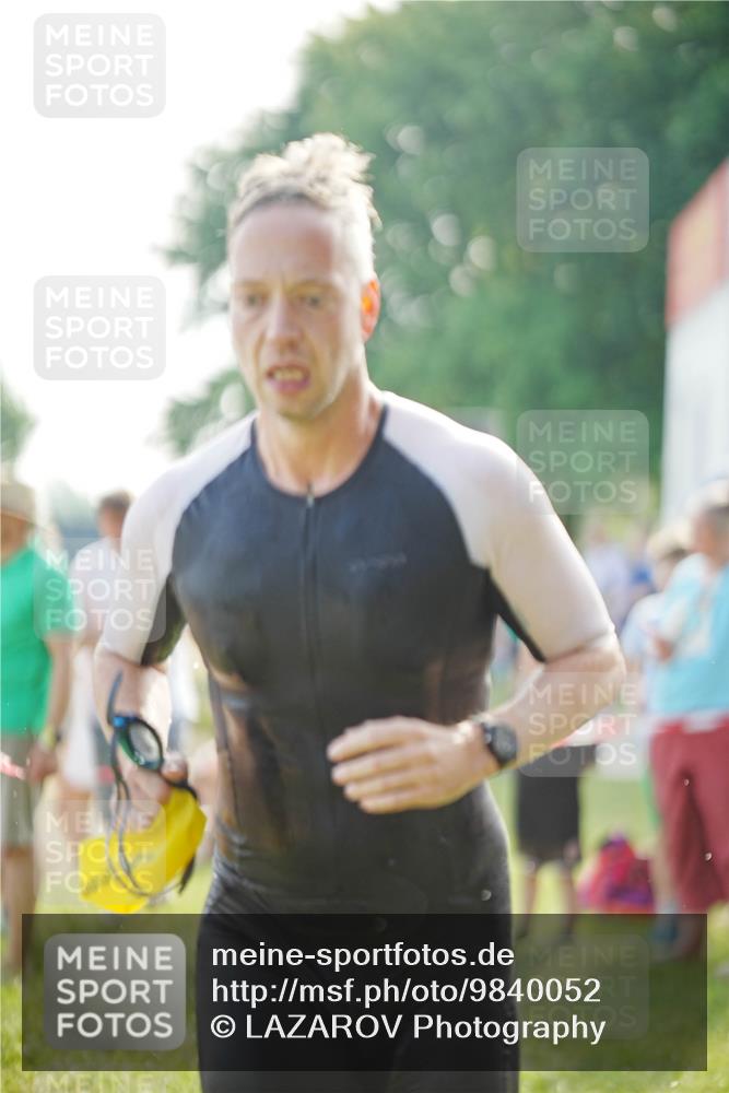 21.06.2026 - 29. Vierlanden-Triathlon LAZAROV Photography http://msf.ph/oto/9840052 21.06.2026 08:54:06 Schwimmen 122, 126, 146, 176 meine-sportfotos.de
