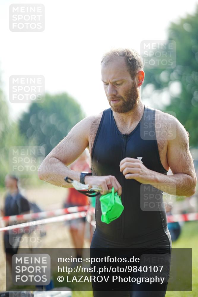 21.06.2026 - 29. Vierlanden-Triathlon LAZAROV Photography http://msf.ph/oto/9840107 21.06.2026 08:59:59 Schwimmen 114 meine-sportfotos.de