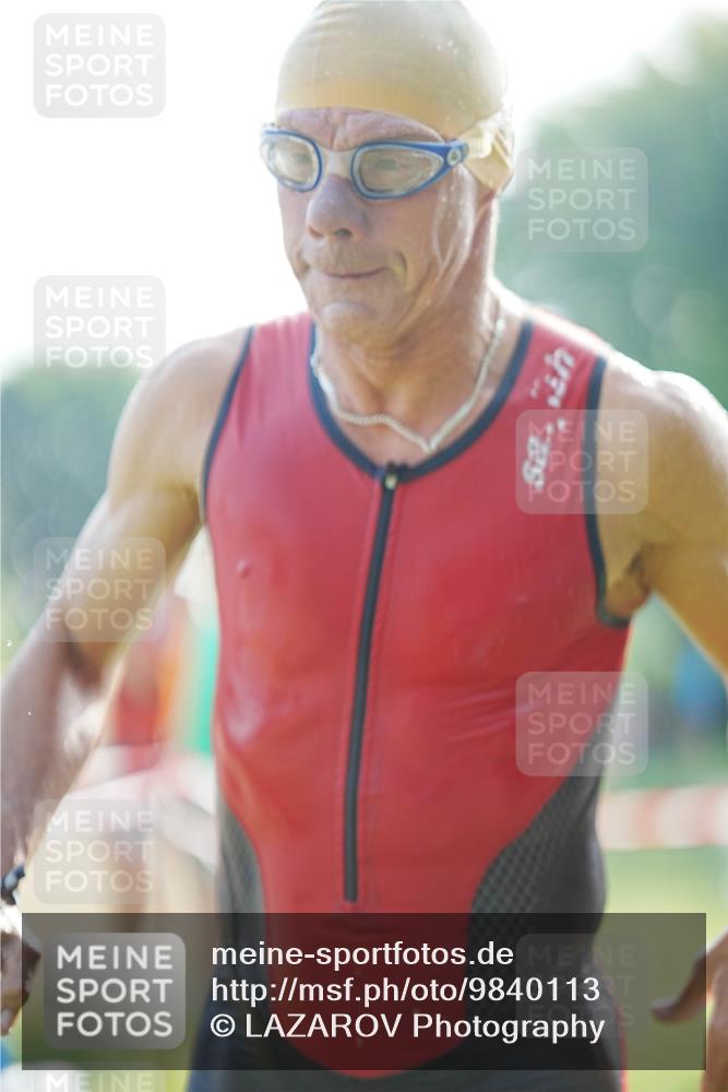 21.06.2026 - 29. Vierlanden-Triathlon LAZAROV Photography http://msf.ph/oto/9840113 21.06.2026 09:00:18 Schwimmen 178 meine-sportfotos.de