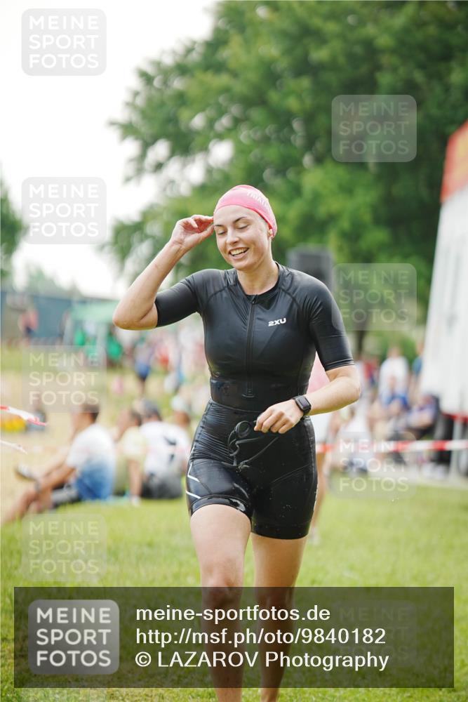 21.06.2026 - 29. Vierlanden-Triathlon LAZAROV Photography http://msf.ph/oto/9840182 21.06.2026 09:23:03 Schwimmen 279 meine-sportfotos.de