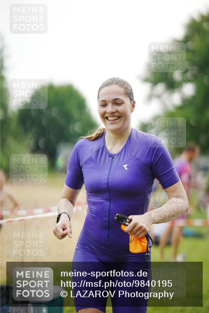 21.06.2026 - 29. Vierlanden-Triathlon LAZAROV Photography http://msf.ph/oto/9840195 21.06.2026 09:23:37 Schwimmen 270 meine-sportfotos.de