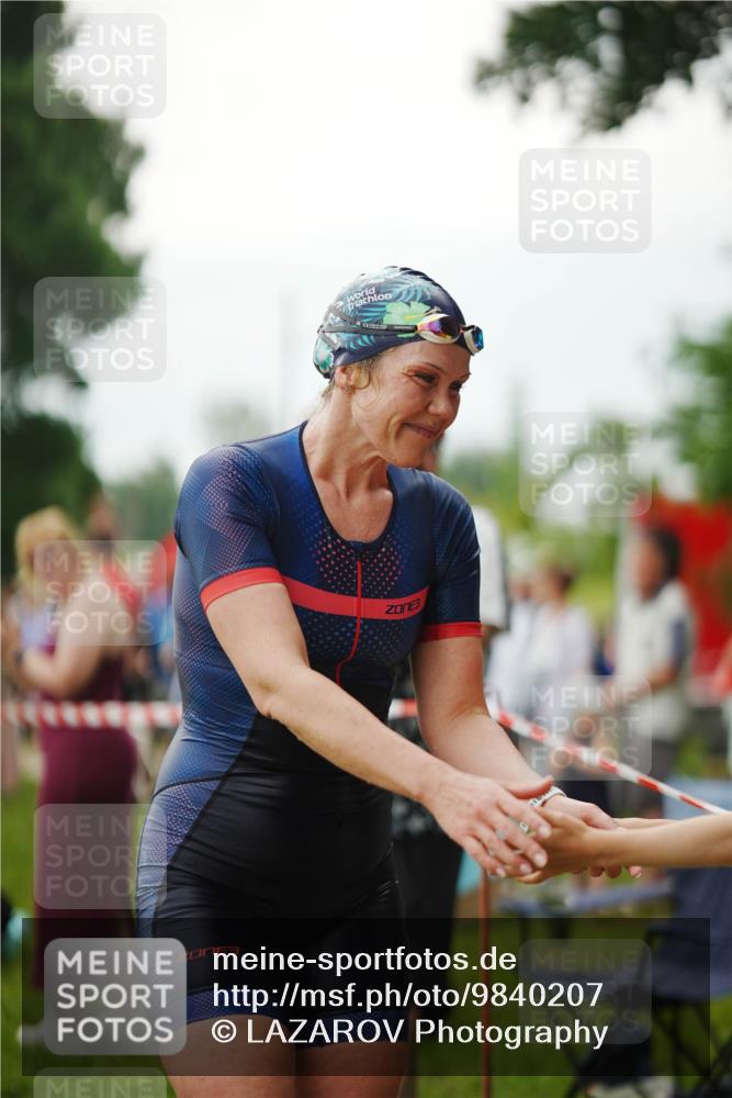 21.06.2026 - 29. Vierlanden-Triathlon LAZAROV Photography http://msf.ph/oto/9840207 21.06.2026 09:36:26 Schwimmen 247 meine-sportfotos.de