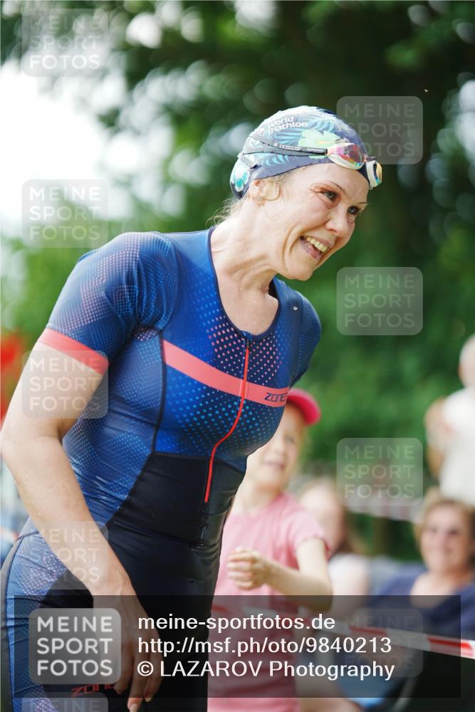 21.06.2026 - 29. Vierlanden-Triathlon LAZAROV Photography http://msf.ph/oto/9840213 21.06.2026 09:36:27 Schwimmen 247 meine-sportfotos.de