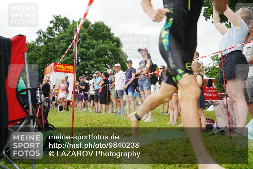 21.06.2026 - 29. Vierlanden-Triathlon LAZAROV Photography http://msf.ph/oto/9840238 21.06.2026 09:58:14 Schwimmen 345, 360, 373 meine-sportfotos.de