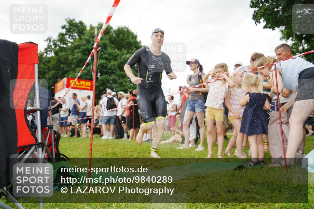 21.06.2026 - 29. Vierlanden-Triathlon LAZAROV Photography http://msf.ph/oto/9840289 21.06.2026 10:06:16 Schwimmen 464 meine-sportfotos.de