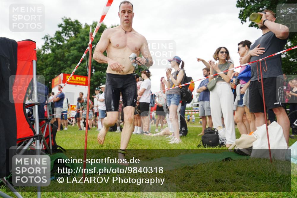 21.06.2026 - 29. Vierlanden-Triathlon LAZAROV Photography http://msf.ph/oto/9840318 21.06.2026 10:07:18 Schwimmen 425, 445, 474 meine-sportfotos.de