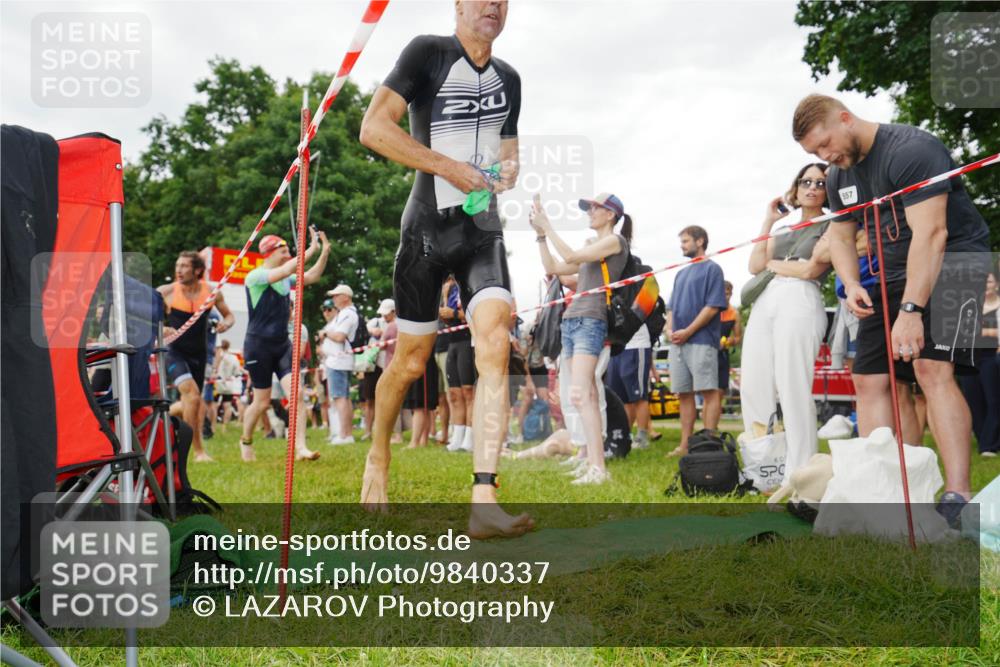 21.06.2026 - 29. Vierlanden-Triathlon LAZAROV Photography http://msf.ph/oto/9840337 21.06.2026 10:08:13 Schwimmen 393, 459, 473, 478 meine-sportfotos.de