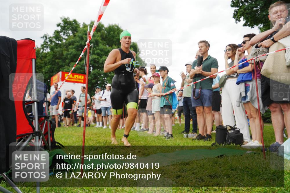 21.06.2026 - 29. Vierlanden-Triathlon LAZAROV Photography http://msf.ph/oto/9840419 21.06.2026 10:13:15 Schwimmen 549 meine-sportfotos.de