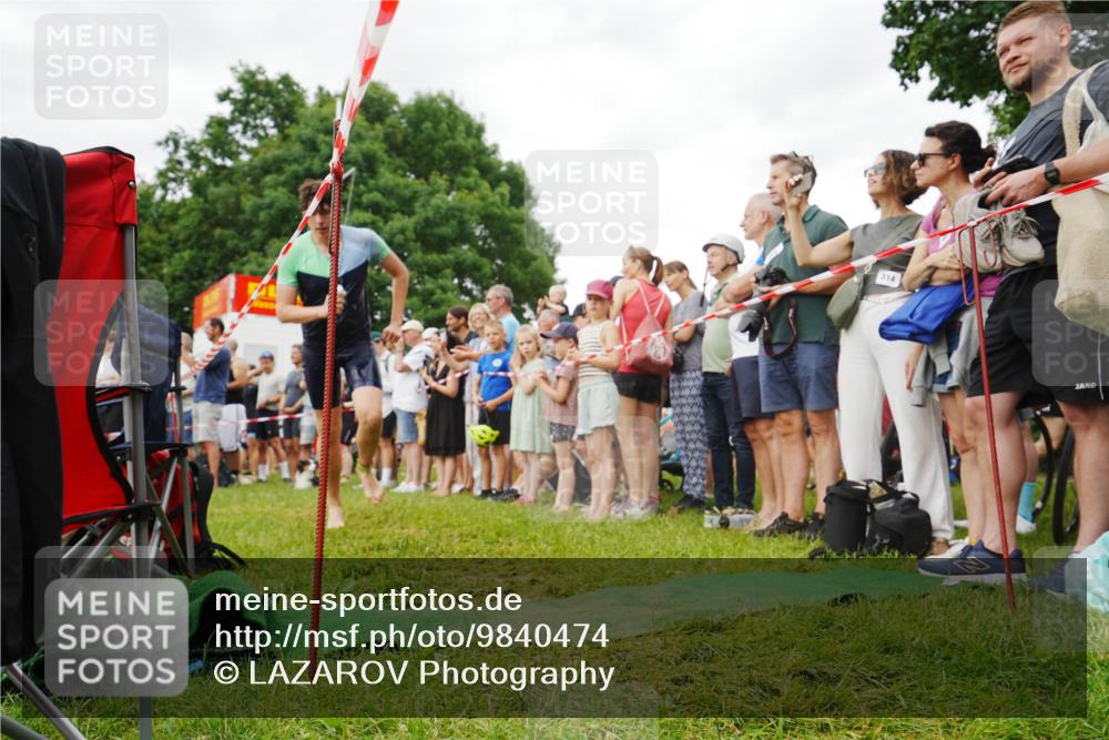 21.06.2026 - 29. Vierlanden-Triathlon LAZAROV Photography http://msf.ph/oto/9840474 21.06.2026 10:16:43 Schwimmen 384, 441, 540, 577 meine-sportfotos.de