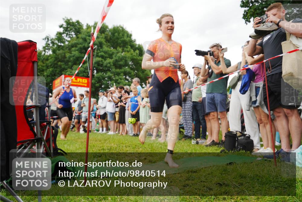 21.06.2026 - 29. Vierlanden-Triathlon LAZAROV Photography http://msf.ph/oto/9840514 21.06.2026 10:17:19 Schwimmen 386, 480, 488, 521, 533, 591, 625 meine-sportfotos.de