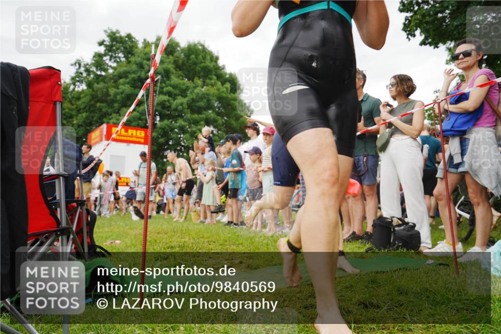 21.06.2026 - 29. Vierlanden-Triathlon LAZAROV Photography http://msf.ph/oto/9840569 21.06.2026 10:18:12 Schwimmen 514, 557, 563, 565 meine-sportfotos.de