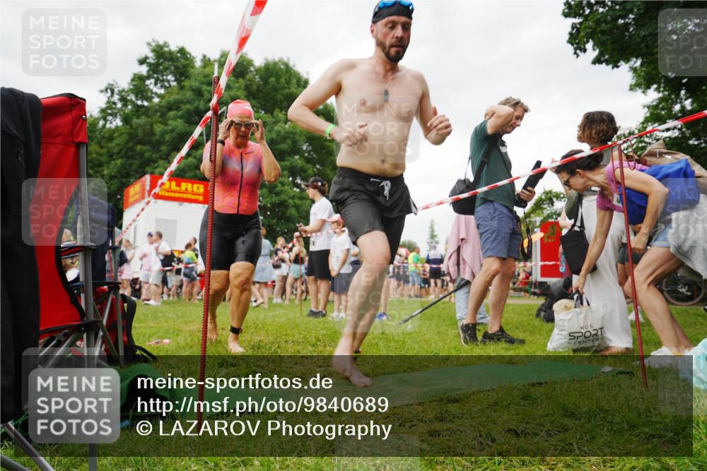 21.06.2026 - 29. Vierlanden-Triathlon LAZAROV Photography http://msf.ph/oto/9840689 21.06.2026 10:20:28 Schwimmen 366, 559, 572, 616 meine-sportfotos.de