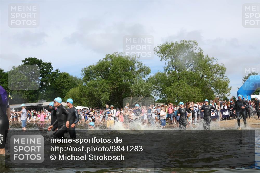 21.06.2026 - Viking Triathlon Michael Strokosch http://msf.ph/oto/9841283 21.06.2026 10:09:24 Schwimmen 52, 61, 141, 309, 439, 504, 512, 532, 538, 561, 646 meine-sportfotos.de