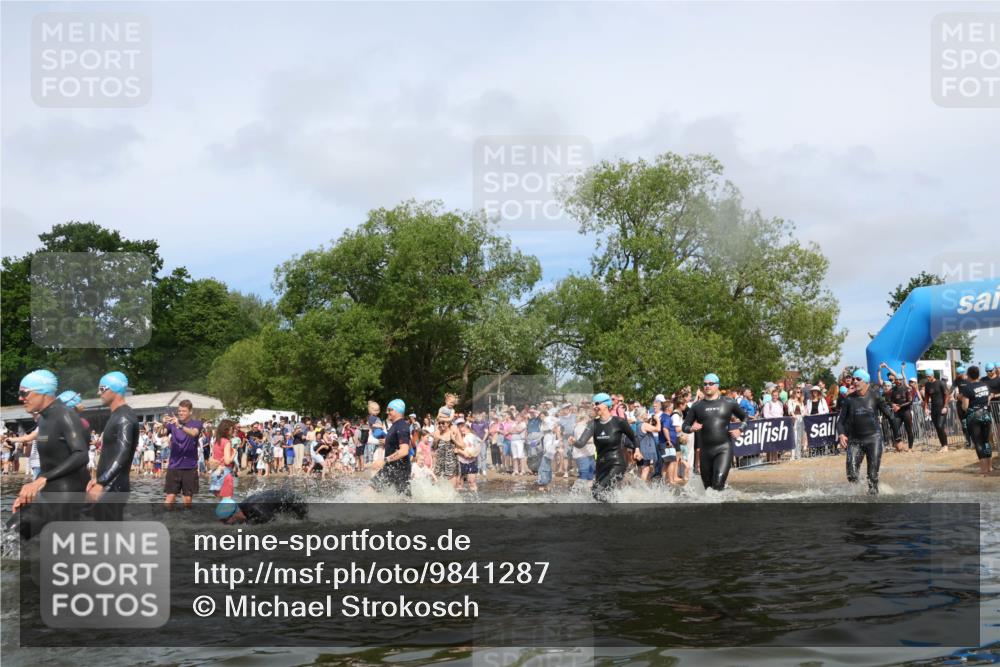 21.06.2026 - Viking Triathlon Michael Strokosch http://msf.ph/oto/9841287 21.06.2026 10:09:25 Schwimmen 52, 61, 141, 174, 305, 309, 357, 417, 439, 512, 532, 538, 557, 561, 646 meine-sportfotos.de
