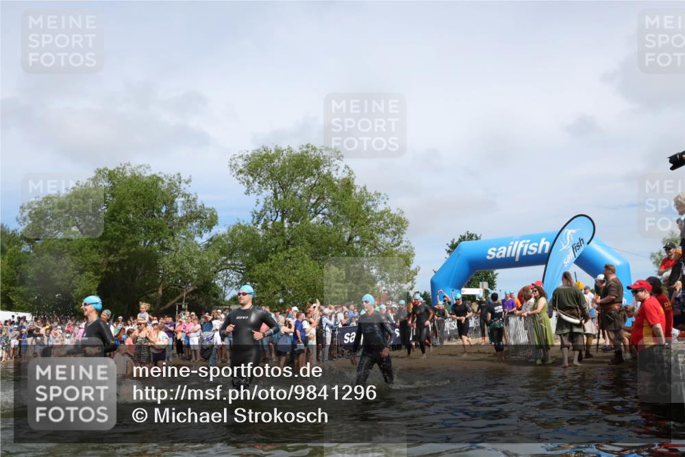 21.06.2026 - Viking Triathlon Michael Strokosch http://msf.ph/oto/9841296 21.06.2026 10:09:27 Schwimmen 52, 61, 141, 174, 305, 309, 357, 417, 439, 512, 532, 538, 557, 561, 646 meine-sportfotos.de