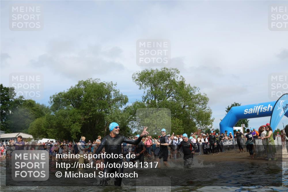 21.06.2026 - Viking Triathlon Michael Strokosch http://msf.ph/oto/9841317 21.06.2026 10:09:30 Schwimmen 52, 61, 117, 174, 244, 264, 305, 309, 357, 417, 439, 491, 512, 557 meine-sportfotos.de