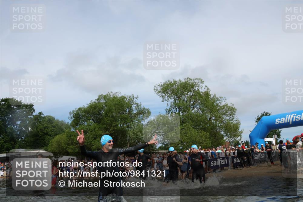 21.06.2026 - Viking Triathlon Michael Strokosch http://msf.ph/oto/9841321 21.06.2026 10:09:31 Schwimmen 52, 61, 117, 174, 244, 264, 305, 309, 357, 417, 439, 491, 512, 557 meine-sportfotos.de