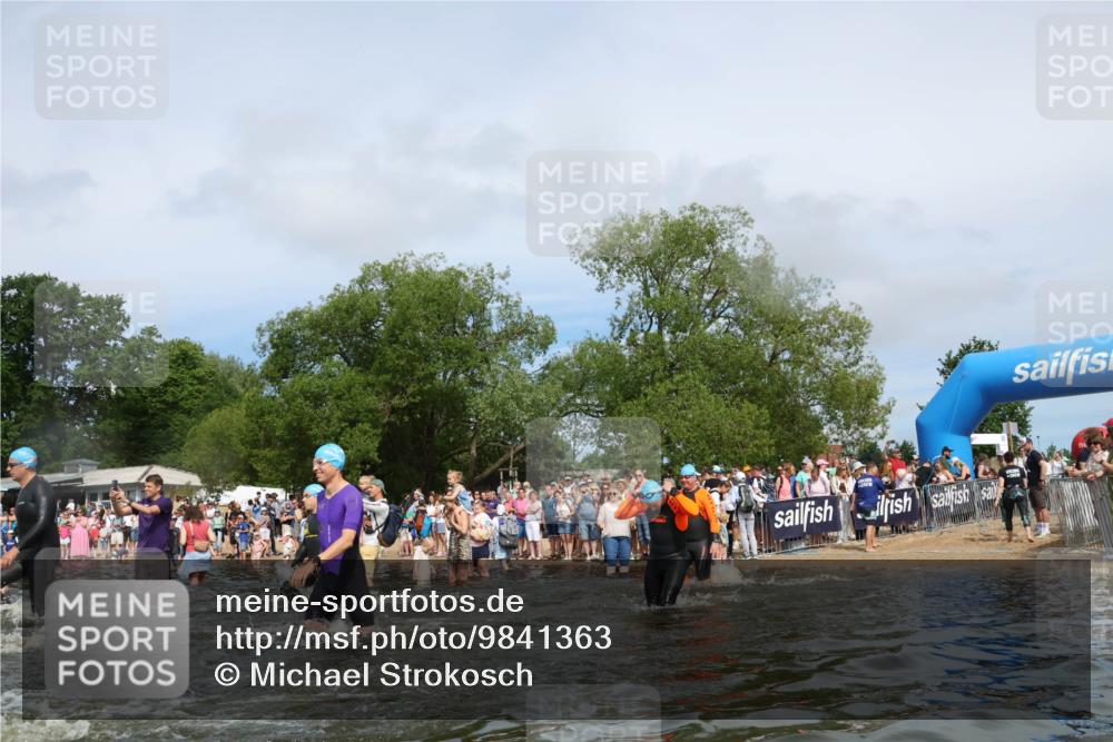 21.06.2026 - Viking Triathlon Michael Strokosch http://msf.ph/oto/9841363 21.06.2026 10:09:39 Schwimmen 39, 117, 174, 244, 264, 305, 357, 379, 417, 491, 515, 557 meine-sportfotos.de