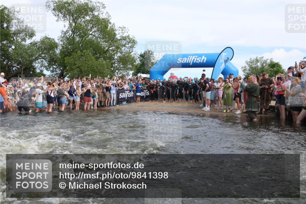 21.06.2026 - Viking Triathlon Michael Strokosch http://msf.ph/oto/9841398 21.06.2026 10:00:19 Schwimmen 1, 2, 4, 7, 8, 9, 10, 19, 21, 29, 103, 189, 517 meine-sportfotos.de