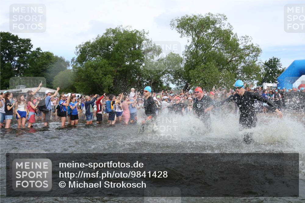 21.06.2026 - Viking Triathlon Michael Strokosch http://msf.ph/oto/9841428 21.06.2026 10:00:28 Schwimmen 1, 19, 21, 25, 31, 189, 334, 422, 474, 517, 547, 575, 610, 637, 669 meine-sportfotos.de