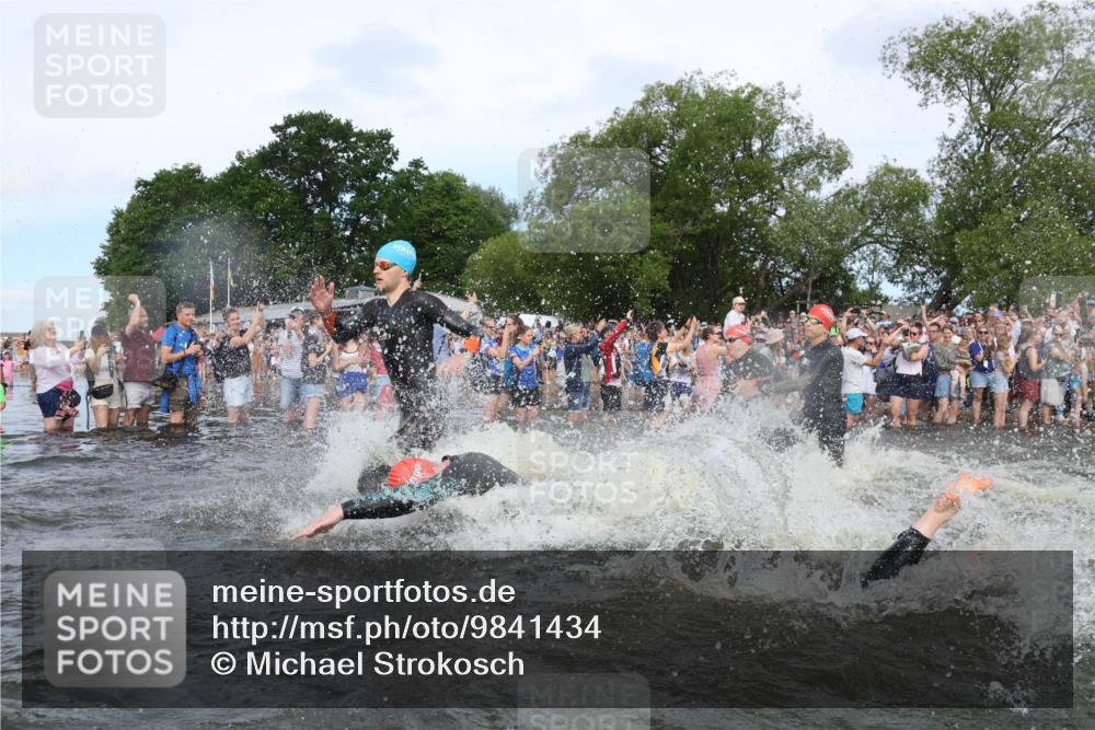 21.06.2026 - Viking Triathlon Michael Strokosch http://msf.ph/oto/9841434 21.06.2026 10:00:29 Schwimmen 1, 19, 21, 25, 31, 189, 334, 422, 474, 517, 547, 575, 610, 637, 669 meine-sportfotos.de