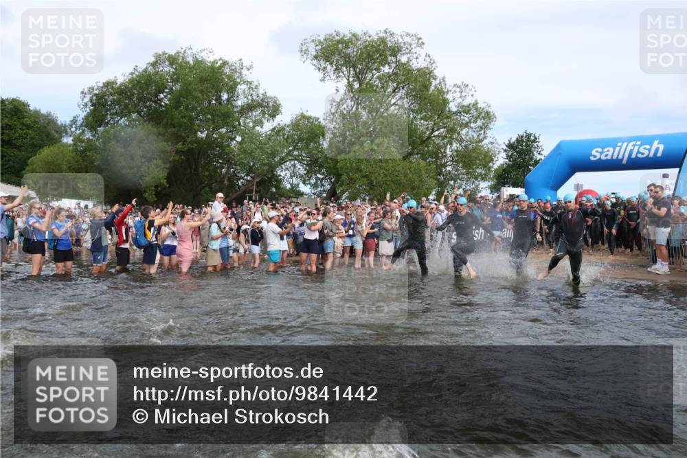 21.06.2026 - Viking Triathlon Michael Strokosch http://msf.ph/oto/9841442 21.06.2026 10:00:31 Schwimmen 1, 19, 21, 25, 31, 189, 334, 422, 474, 517, 547, 575, 610, 637, 669 meine-sportfotos.de