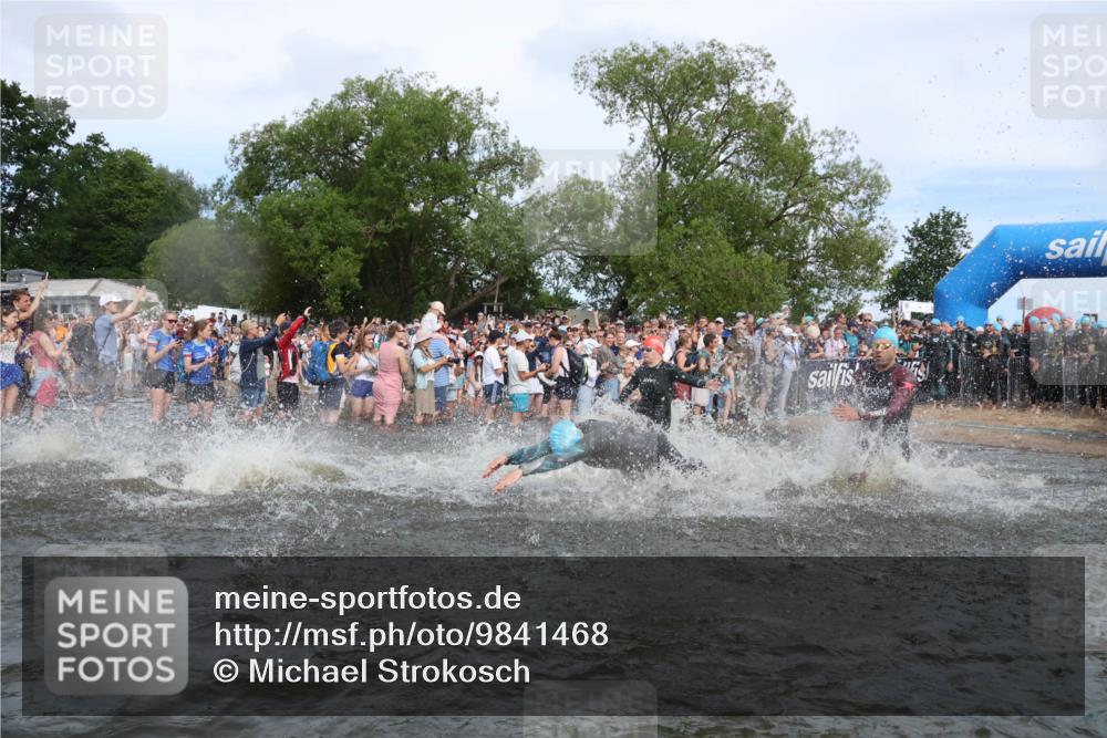 21.06.2026 - Viking Triathlon Michael Strokosch http://msf.ph/oto/9841468 21.06.2026 10:00:38 Schwimmen 25, 31, 104, 334, 422, 453, 474, 548, 610, 620, 626 meine-sportfotos.de