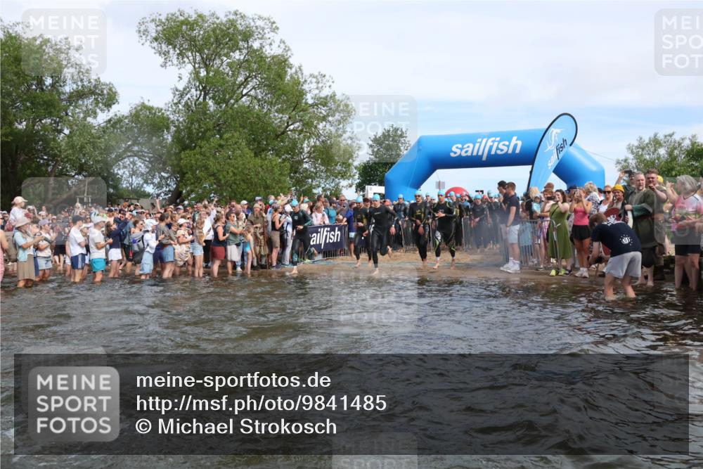 21.06.2026 - Viking Triathlon Michael Strokosch http://msf.ph/oto/9841485 21.06.2026 10:00:42 Schwimmen 25, 31, 46, 104, 176, 334, 371, 422, 426, 441, 453, 474, 548, 620, 626 meine-sportfotos.de