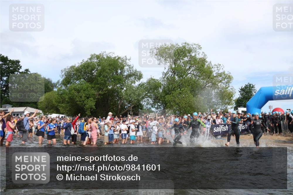 21.06.2026 - Viking Triathlon Michael Strokosch http://msf.ph/oto/9841601 21.06.2026 10:01:02 Schwimmen 14, 17, 27, 42, 74, 98, 180, 218, 249, 337, 454, 506, 527, 623, 640 meine-sportfotos.de