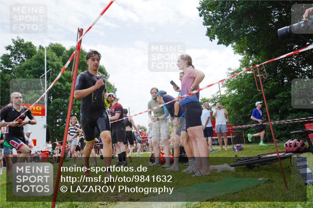 21.06.2026 - 29. Vierlanden-Triathlon LAZAROV Photography http://msf.ph/oto/9841632 21.06.2026 12:59:07 Schwimmen 1023, 1030, 1035, 1067, 1068, 1071 meine-sportfotos.de