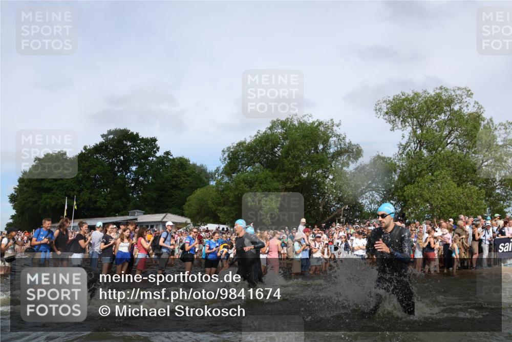 21.06.2026 - Viking Triathlon Michael Strokosch http://msf.ph/oto/9841674 21.06.2026 10:01:15 Schwimmen 5, 18, 65, 89, 114, 131, 169, 242, 270, 271, 280, 342, 383, 447, 486 meine-sportfotos.de
