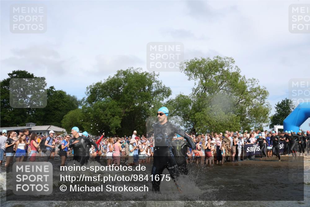 21.06.2026 - Viking Triathlon Michael Strokosch http://msf.ph/oto/9841675 21.06.2026 10:01:15 Schwimmen 5, 18, 65, 89, 114, 131, 169, 242, 270, 271, 280, 342, 383, 447, 486 meine-sportfotos.de