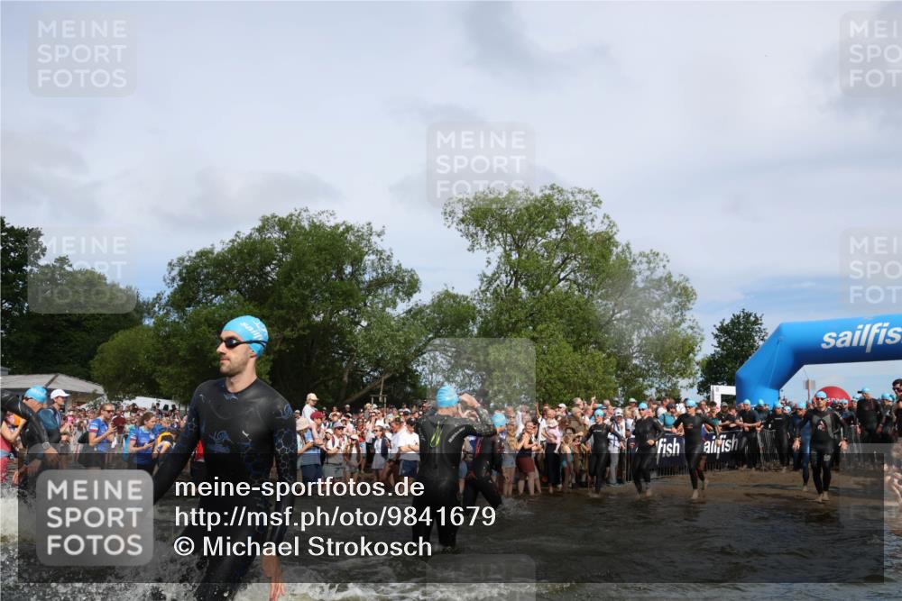21.06.2026 - Viking Triathlon Michael Strokosch http://msf.ph/oto/9841679 21.06.2026 10:01:16 Schwimmen 5, 18, 65, 89, 114, 131, 169, 242, 270, 271, 280, 342, 383, 447, 486 meine-sportfotos.de